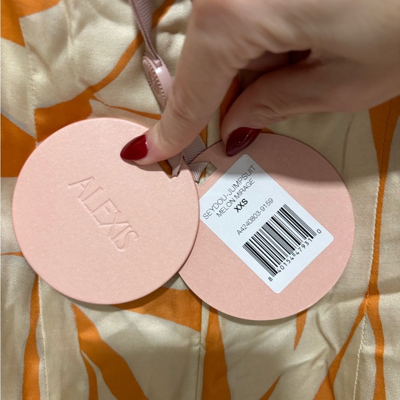 ALEXIS NWT ROMPER XXS/XS - Picture 7 of 11